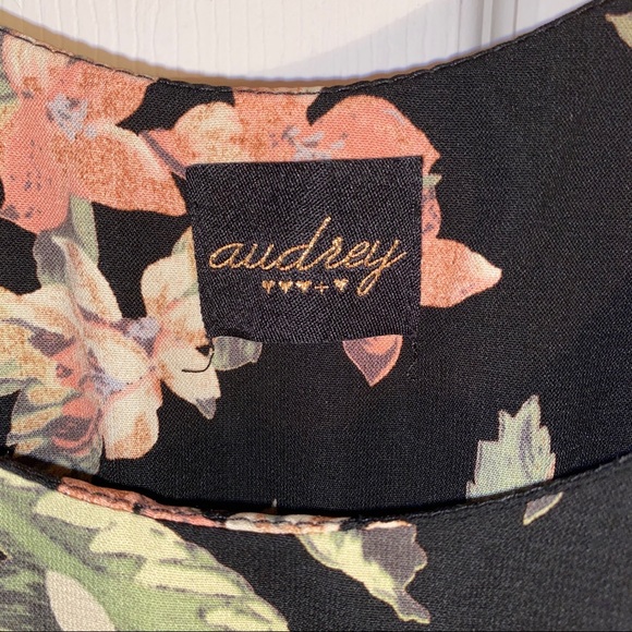 AUDREY♡♡♡+♡ Floral Tank Romper - Picture 4 of 4